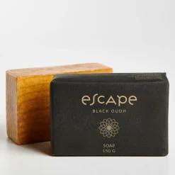 CASA ESCAPE BLACK OUDH Sapone Nero| La Cura Del Corpo